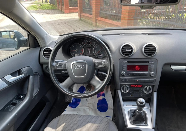 Audi A3 cena 21900 przebieg: 248000, rok produkcji 2011 z Chojnów małe 436
